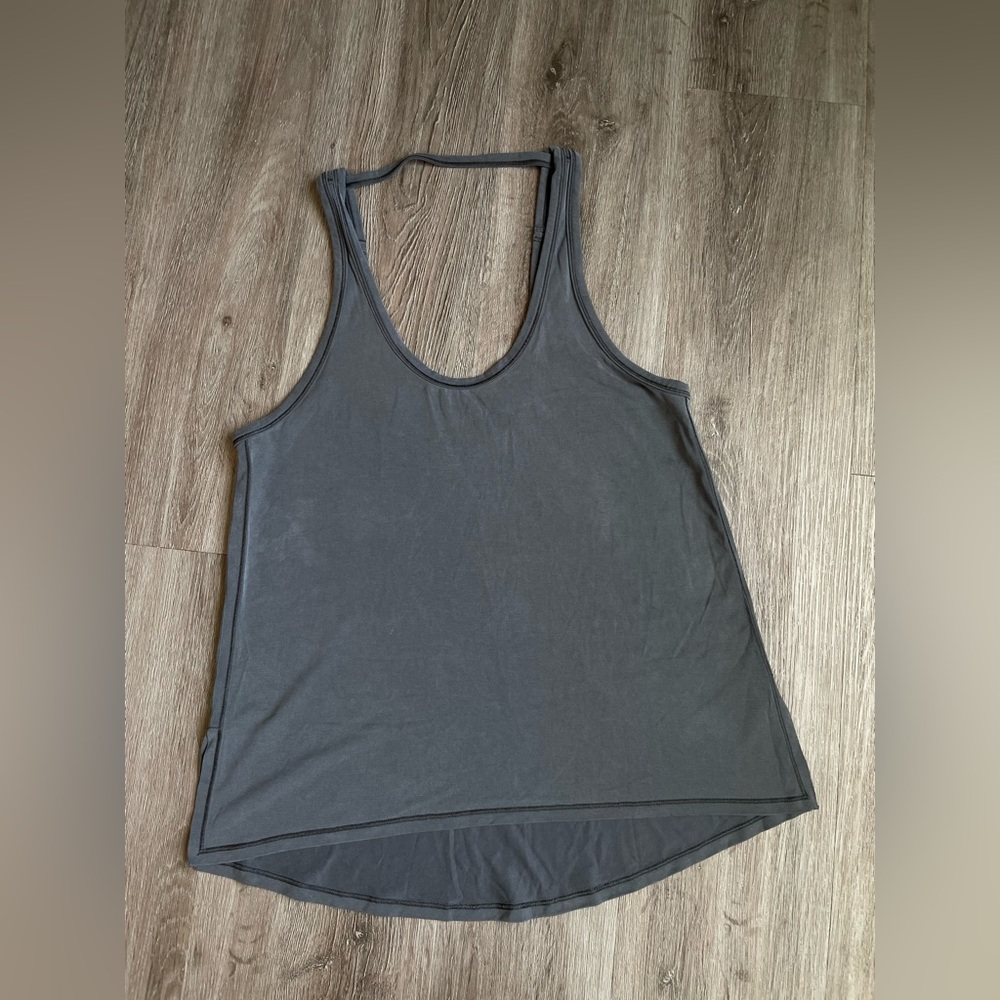 lululemon sports top